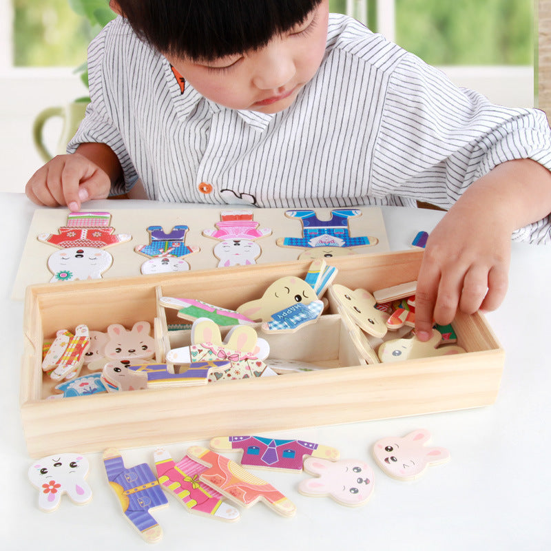 DressUp Bobbie | Découvrez des Tenues Infinies - Puzzle d'Habillage en Bois